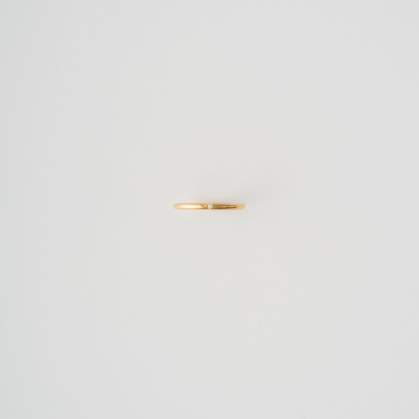 BASIC RING W/ STONE