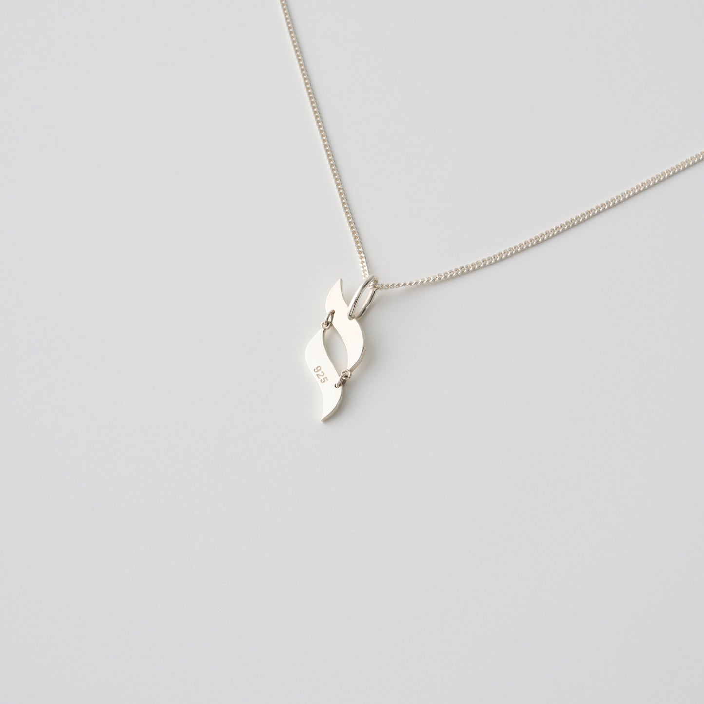 S LOGO NECKLACE